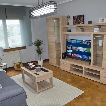 La De Lore, Piso Completo Apto 6 Personas Con Garaje Апартаменты