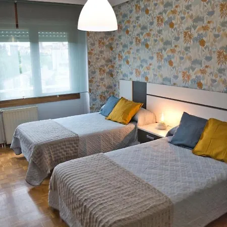 La De Lore, Piso Completo Apto 6 Personas Con Garaje Διαμέρισμα