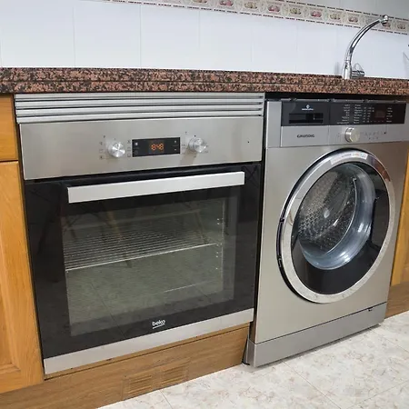 Апартаменты La De Lore, Piso Completo Apto 6 Personas Con Garaje Авила