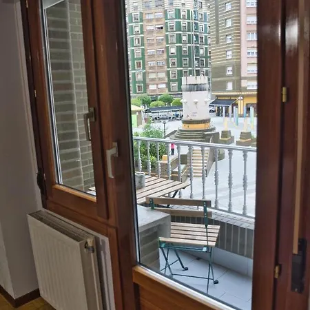 Апартаменты La De Lore, Piso Completo Apto 6 Personas Con Garaje *