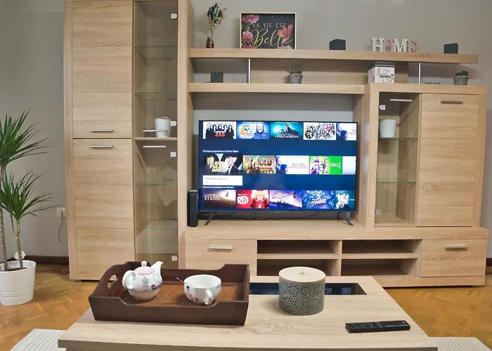 Apartamento La De Lore, Piso Completo Apto 6 Personas Con Garaje Avilés