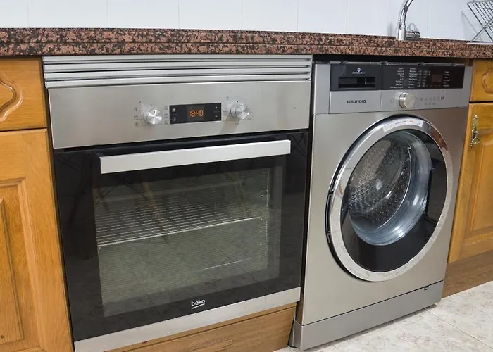 Apartamento La De Lore, Piso Completo Apto 6 Personas Con Garaje Avilés