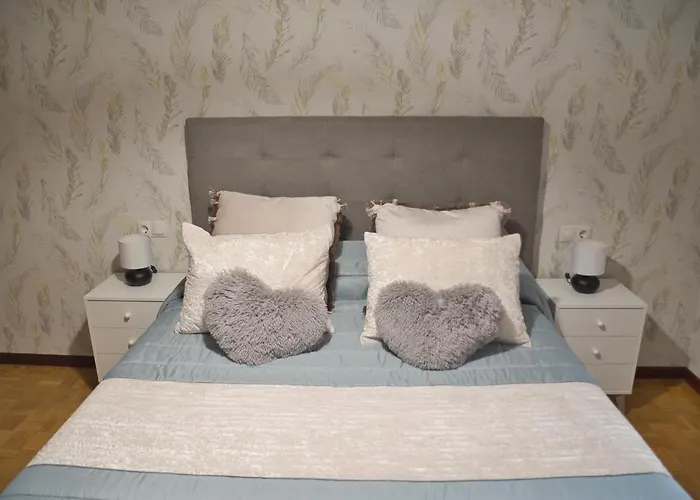 Apartamento La De Lore, Piso Completo Apto 6 Personas Con Garaje