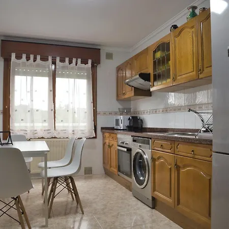 La De Lore, Piso Completo Apto 6 Personas Con Garaje Apartament